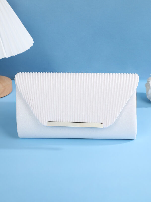 Metal Magnetic Buckle Portable Shell Pattern Chain Bag - Image 7