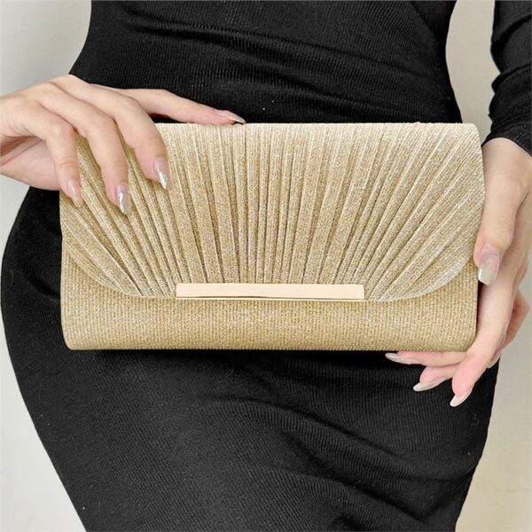 Women's Hardware Edge Party Pattern Fine Pink Clutch - Image 5